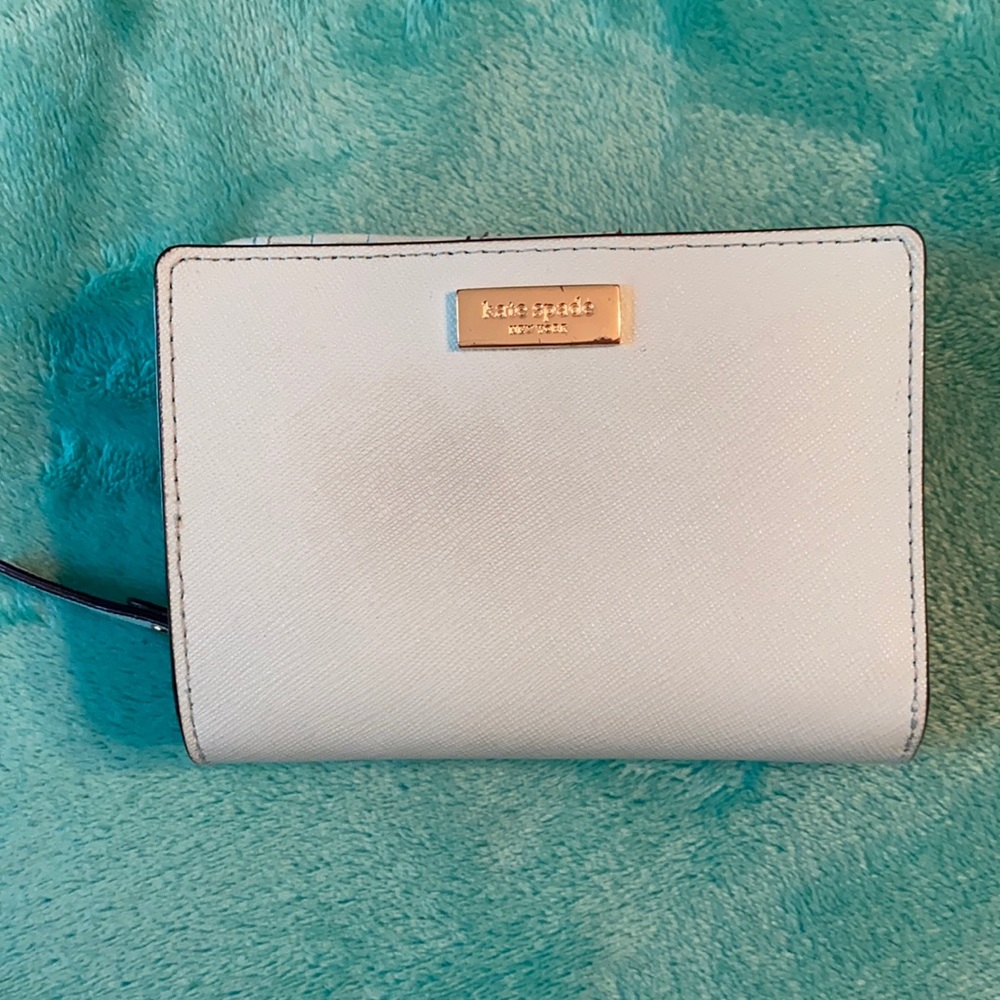 kate spade bi-fold wallet